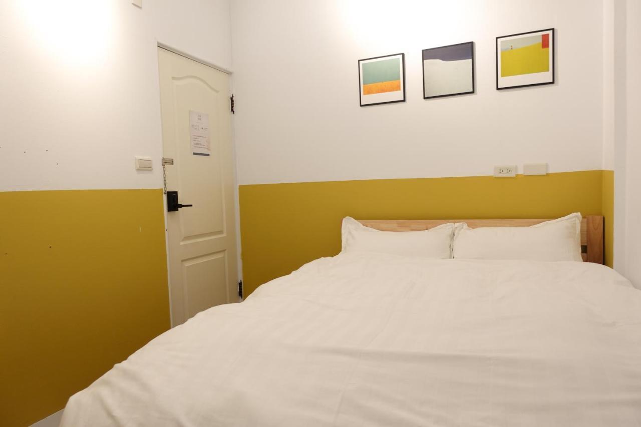 Small Island Homestay Tainan Exteriör bild