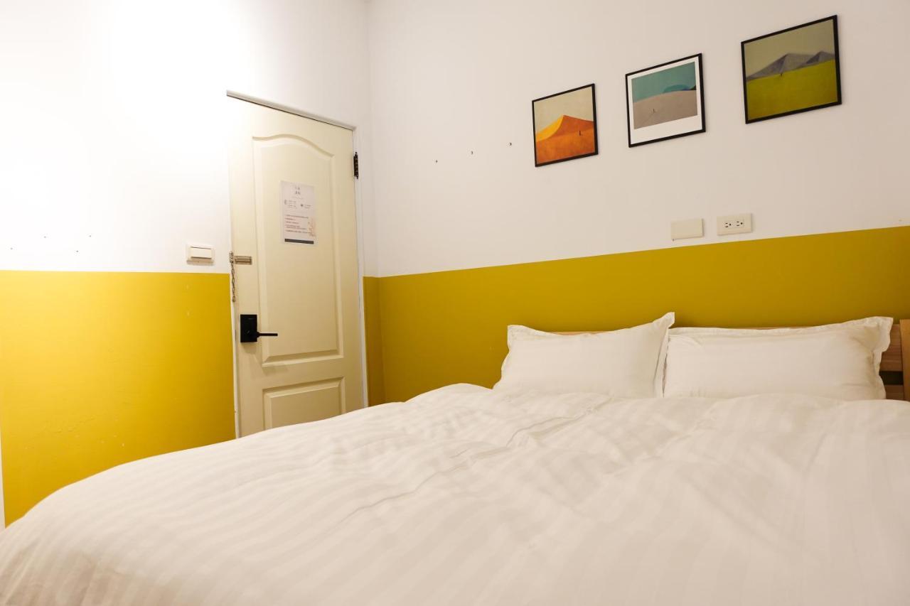 Small Island Homestay Tainan Exteriör bild